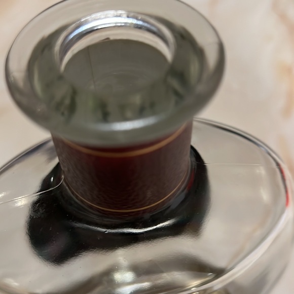 Empty liquor bottles - Picture 6 of 6